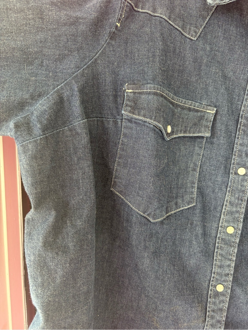 Levi's Dark Blue Denim Button-Down Shirt - Picture 5 of 9